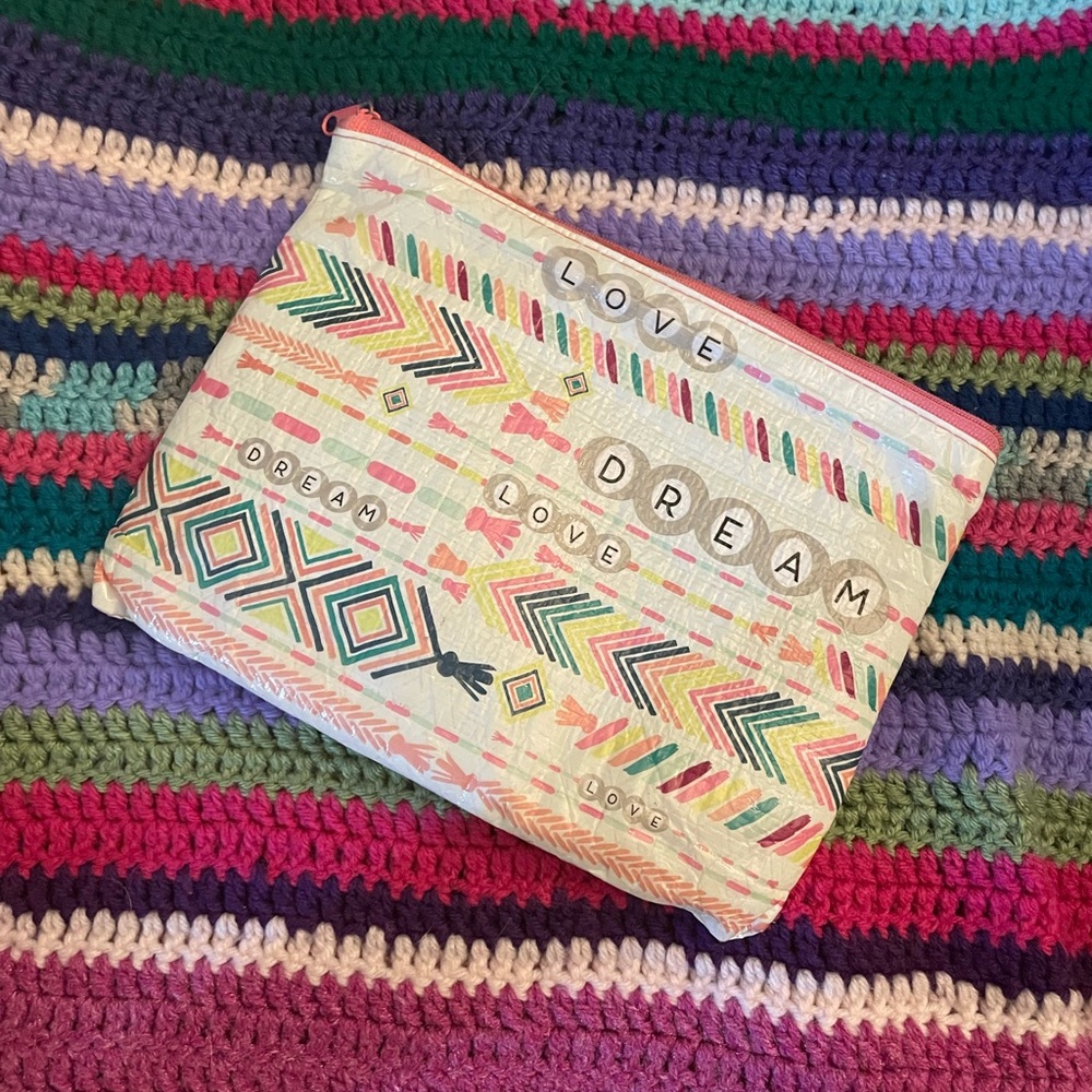 Colorful Geometric Pattern Pouch - Picture 2 of 3